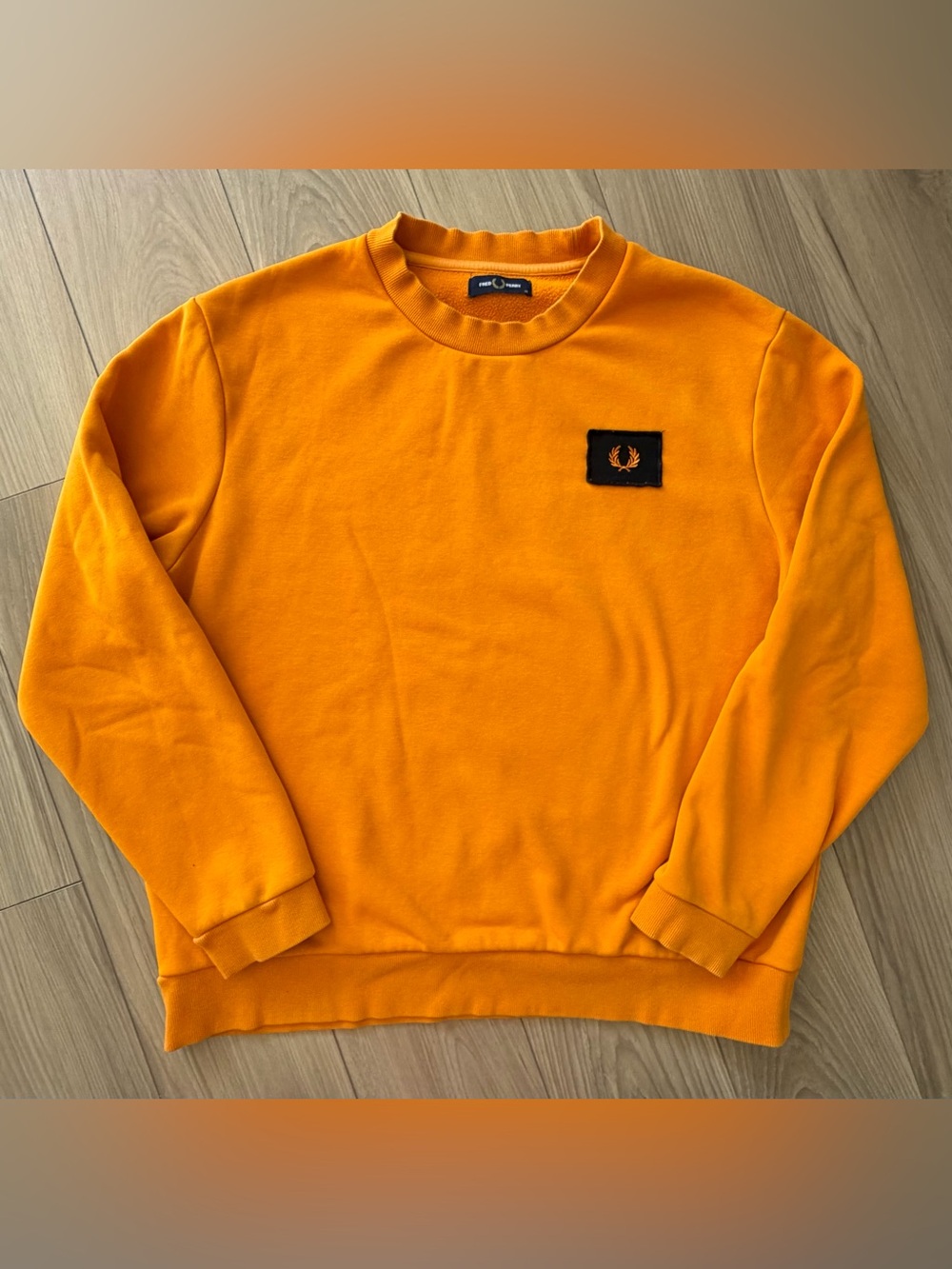 Fred Perry Men's Orange Yellowish Crewneck Sweatshirt Patch Logo XL